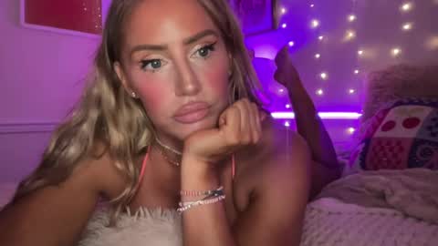 Ashley Love online show from July 3, 2026, 11:16 am