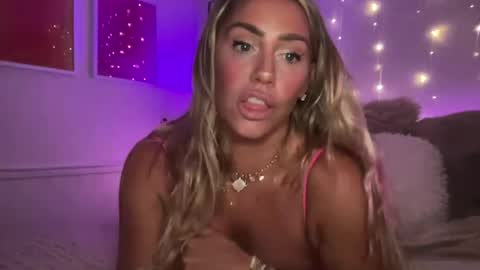 Ashley Love online show from July 27, 2026, 11:50 am