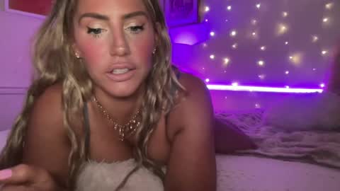 Ashley Love online show from July 30, 2026, 8:13 am