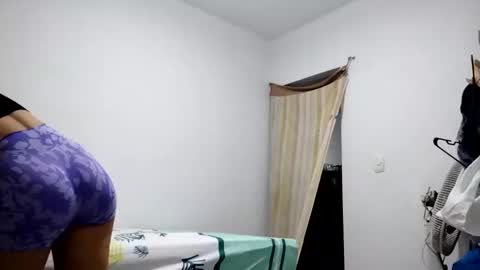 Snapshot of sexygril01 chatting on October 24, 2025, 10:55 am sexygril01 online show from October 24, 2025, 10:55 am