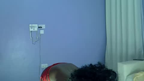 Snapshot of sexyicey99 chatting on June 1, 2026, 9:27 pm SexyIcey online show from June 1, 2026, 9:27 pm