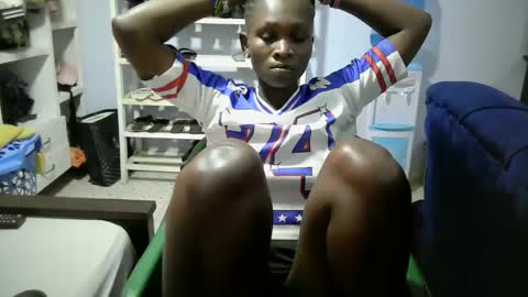 sexykiteey online show from April 17, 2026, 3:59 pm