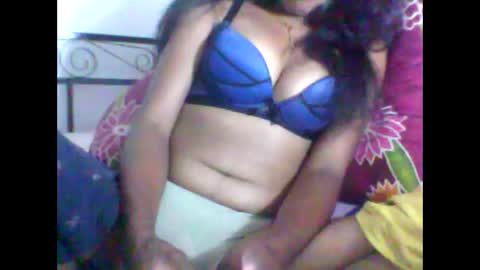 Snapshot of sexylarra12 chatting on December 29, 2024, 2:27 am sexylarra12 online show from December 29, 2024, 2:27 am