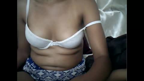 sexylarra12 online show from January 4, 2025, 6:09 pm
