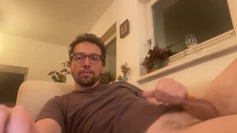 sexyleo8282 online show from October 24, 2025, 9:55 pm