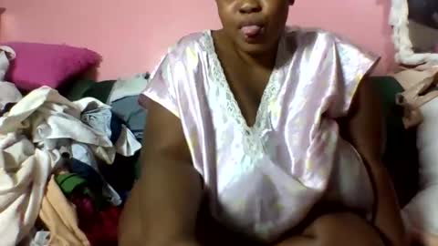Snapshot of sexylo52 chatting on October 30, 2025, 11:05 pm sexylo52 online show from October 30, 2025, 11:05 pm