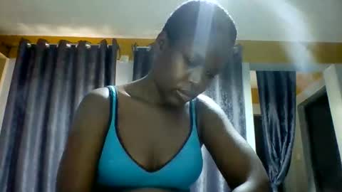 sexymelanin001 online show from September 29, 2025, 12:10 pm