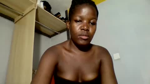 sexymelanin001 online show from October 18, 2025, 7:25 pm