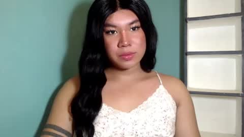 Snapshot of sexymika_xoxo chatting on October 28, 2025, 4:42 pm Mika online show from October 28, 2025, 4:42 pm