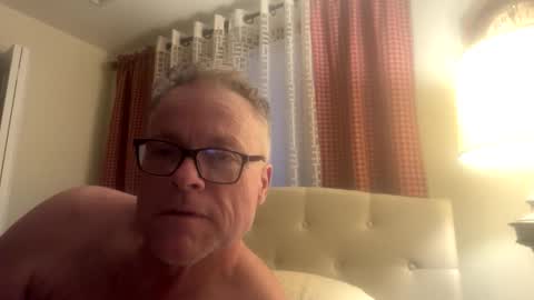 Snapshot of sexymundeman chatting on March 5, 2026, 12:12 pm Raymond Art Model online show from March 5, 2026, 12:12 pm