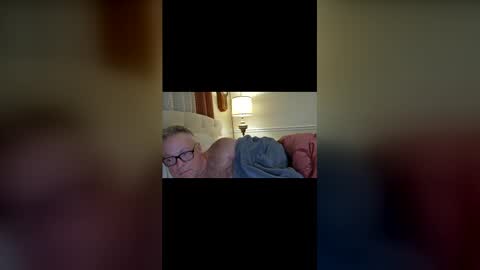 Snapshot of sexymundeman chatting on April 8, 2026, 3:06 am Raymond Art Model online show from April 8, 2026, 3:06 am