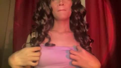 LIEZEL online show from May 31, 2026, 9:49 am