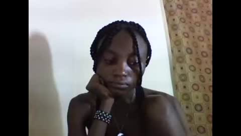 VIVIAN online show from February 12, 2025, 6:08 am