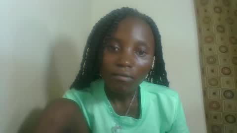 VIVIAN online show from February 14, 2025, 7:02 pm