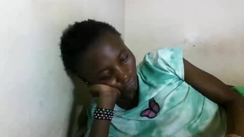 VIVIAN online show from February 20, 2025, 5:23 am