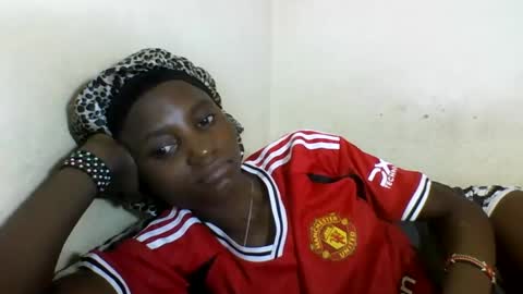 VIVIAN online show from February 21, 2025, 8:51 am