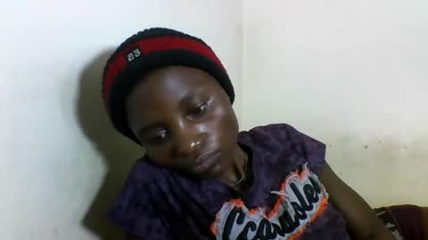 VIVIAN online show from February 26, 2025, 5:42 am