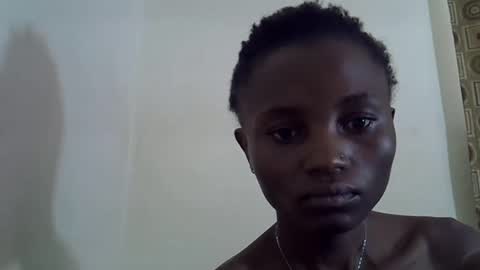 VIVIAN online show from February 27, 2025, 6:07 am