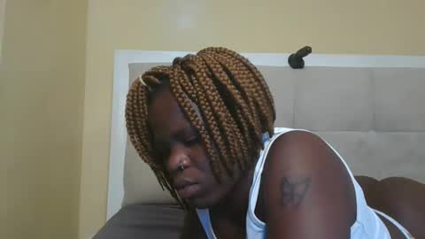 Snapshot of sexynina25 chatting on September 14, 2025, 11:59 pm nina online show from September 14, 2025, 11:59 pm