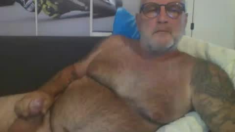 sexypaa online show from June 20, 2026, 10:07 am