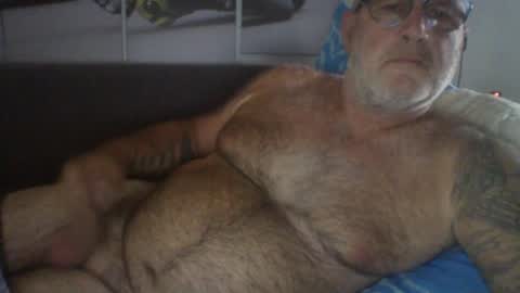 sexypaa online show from June 22, 2026, 12:35 pm