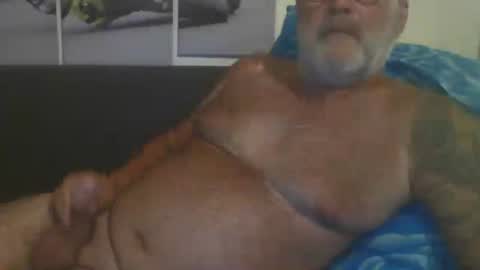 sexypaa online show from July 25, 2026, 4:32 am