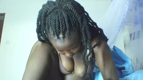 sexypamm online show from June 9, 2026, 7:25 pm