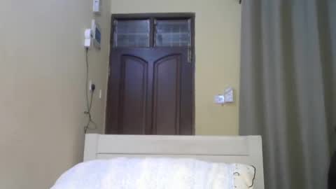 Snapshot of sexypetite_lee chatting on March 3, 2025, 12:05 pm Lee online show from March 3, 2025, 12:05 pm