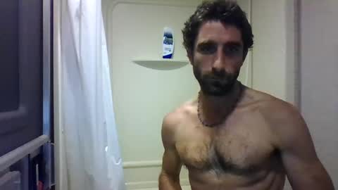 Snapshot of sexyrents chatting on December 15, 2024, 7:24 am sexyRENTS online show from December 15, 2024, 7:24 am