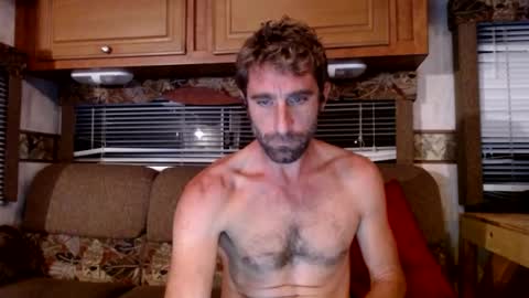 Snapshot of sexyrents chatting on November 18, 2025, 5:34 am sexyRENTS online show from November 18, 2025, 5:34 am