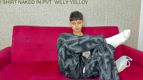 MATIAS-18   THIAHO -18  MAX-19  NICOKALY-19  CAIN-19   MOD ESTEBAN online show from November 30, 2025, 1:15 pm