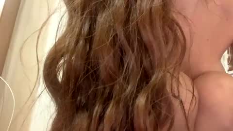 Snapshot of sexysexydream chatting on January 19, 2025, 8:09 pm Anya online show from January 19, 2025, 8:09 pm