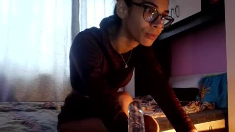 Snapshot of sexysexyfox chatting on February 23, 2026, 2:03 pm SexyFox online show from February 23, 2026, 2:03 pm