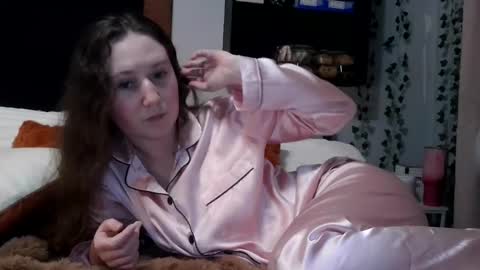 Snapshot of sexystephanie04 chatting on September 28, 2025, 3:45 am sexystephanie04 online show from September 28, 2025, 3:45 am