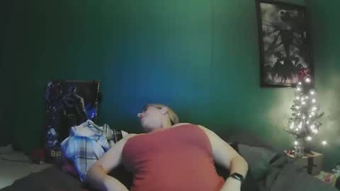 Snapshot of sexystripper69 chatting on January 12, 2025, 2:14 am sexystripper69 online show from January 12, 2025, 2:14 am