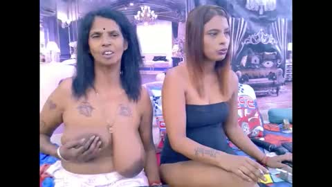 sexyva4u2luv online show from February 15, 2026, 7:54 pm