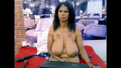 sexyva4u2luv online show from March 15, 2026, 8:37 pm