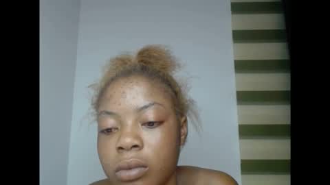 Snapshot of sexyxpeach chatting on November 3, 2025, 7:15 pm sexyxpeach online show from November 3, 2025, 7:15 pm