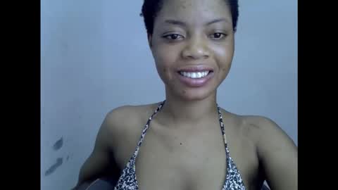 sexyxpeach online show from March 8, 2026, 2:37 am