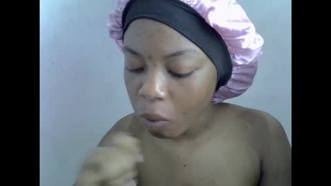 sexyxpeach online show from March 28, 2026, 9:03 pm