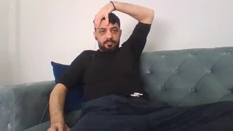 Snapshot of sexyyy_mannn chatting on May 10, 2026, 10:20 am sexyyy_mannn online show from May 10, 2026, 10:20 am