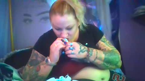 Snapshot of sexyzanna69 chatting on October 21, 2025, 9:26 pm SexyZannaRose69 online show from October 21, 2025, 9:26 pm