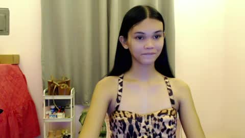 Snapshot of sexyzendaya_69 chatting on April 4, 2026, 11:08 am Zendaya online show from April 4, 2026, 11:08 am