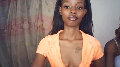 Snapshot of sexyzuriel chatting on March 7, 2026, 3:20 pm sexyzuriel online show from March 7, 2026, 3:20 pm