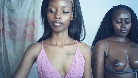 Snapshot of sexyzuriel chatting on March 8, 2026, 4:44 pm sexyzuriel online show from March 8, 2026, 4:44 pm