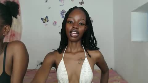 Snapshot of sexyzuriel chatting on April 14, 2026, 9:48 am sexyzuriel online show from April 14, 2026, 9:48 am