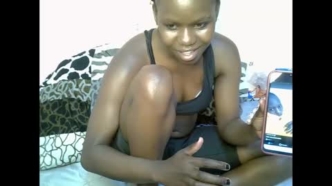 Snapshot of shaa_loon chatting on October 10, 2025, 5:01 pm shaa_loon online show from October 10, 2025, 5:01 pm