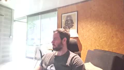 shad0w_hunter online show from October 15, 2025, 1:44 pm