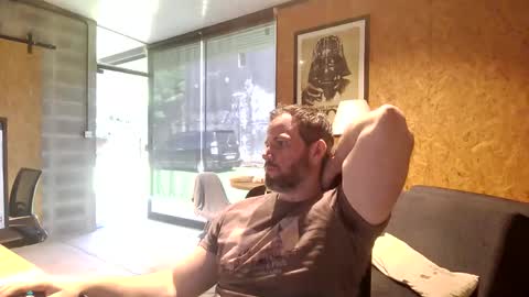 shad0w_hunter online show from March 20, 2026, 2:33 pm