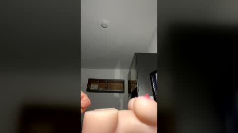 shadow614w online show from August 5, 2026, 6:11 pm